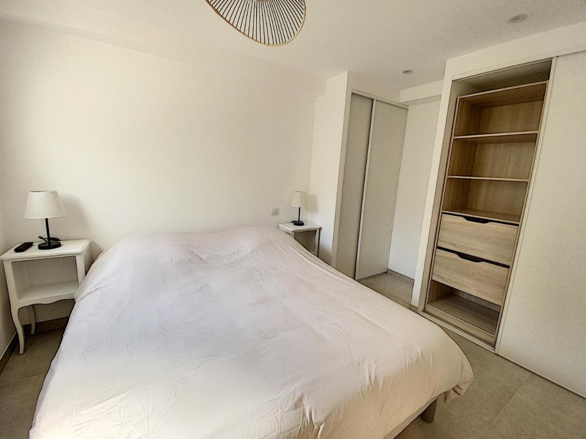 Superbe Appartement Au Coeur Du Cap D'Antibes Exterior photo