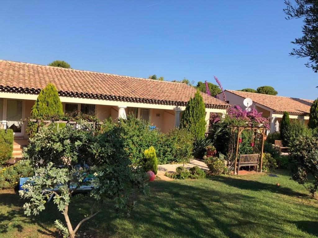 Superbe Appartement Au Coeur Du Cap D'Antibes Exterior photo